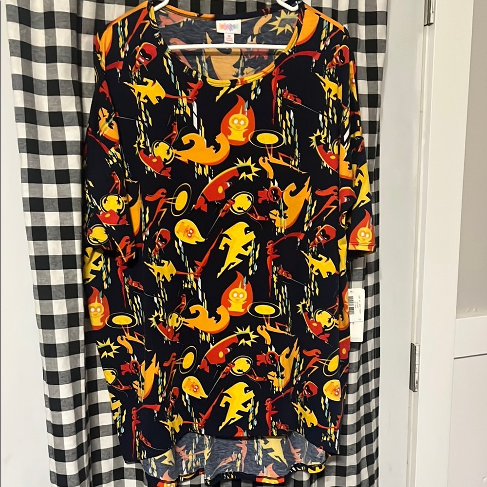 LuLaRoe Disney Incredibles Irma  - NEW! (M)